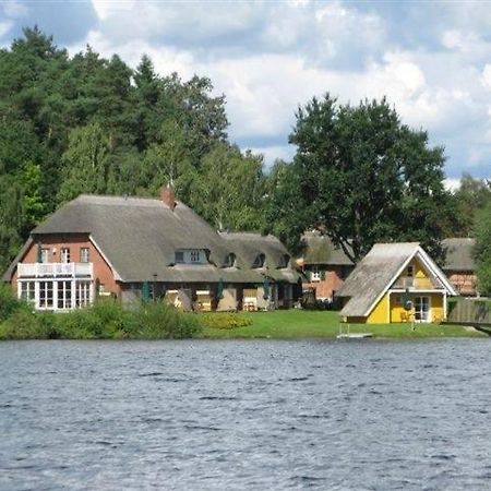 Ferien Direkt Am Wasser Mit Hund Krakow am See Eksteriør billede
